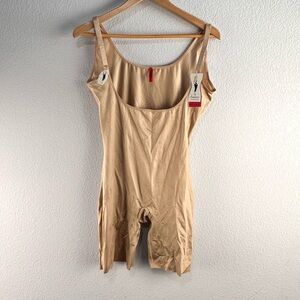 Spanx Open Bust Bodysuit Mid Thigh Sz 1X‎